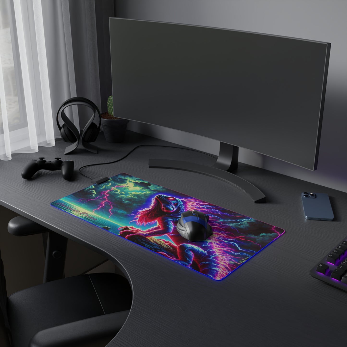 "GREAZY IGUANA" LED Gaming Mouse Pad